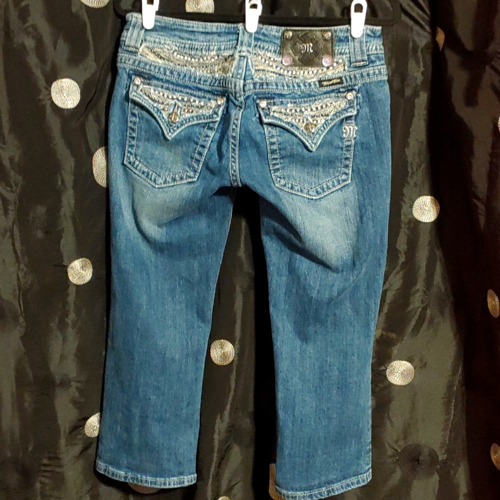 Miss Me Capris size 30